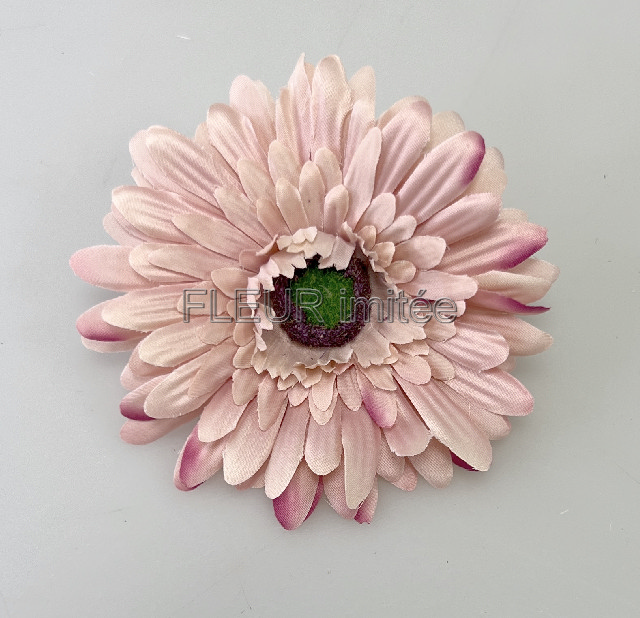 Květ gerbera 8cm  24/96